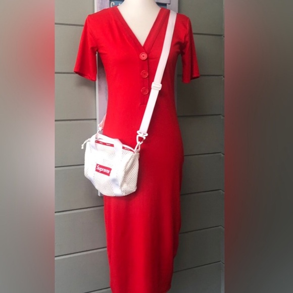 ZARA Red Ribbed fitted V-Neck midi dress with faux buttons & short sleeve 🎉SALE - Picture 4 of 12